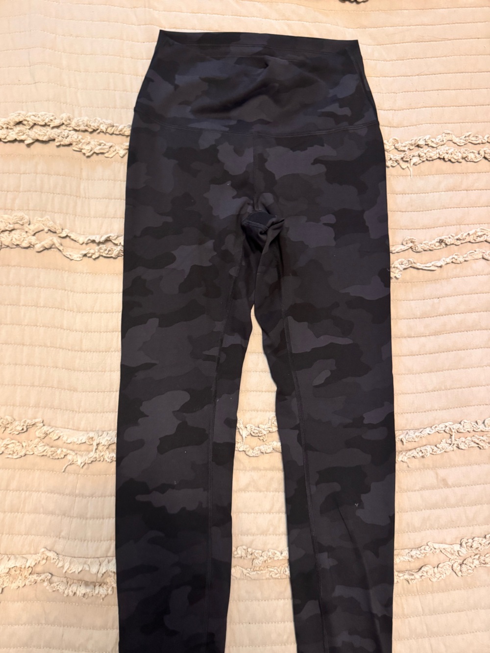 lululemon athletica Black & Charcoal Camo Align Leggings